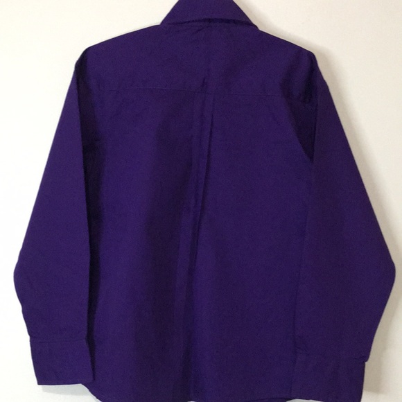 Boys bundle of 3 button down shirts - Picture 4 of 10